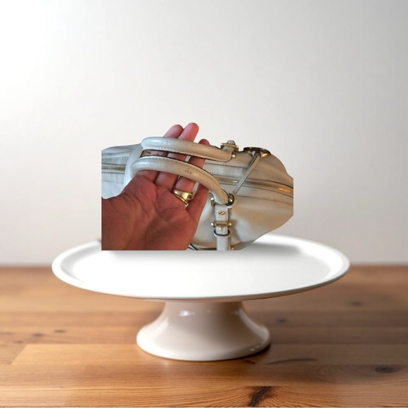 Michael Kors EUC  BEDFORD Bowling Satchel - Picture 8 of 9